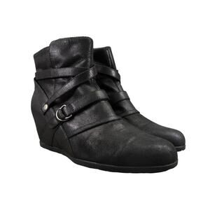 Baretraps Shoes Womens 11 Bootie Wedge Fashion Comfort Classic Tainya Black Zip